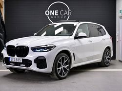 Vit Begagnad 2021 BMW X5 M Sport SUV | 509 800 kr (Marknadspris)