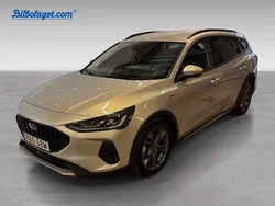 Grå Begagnad 2023 Ford Focus Active Kombi | 229 800 kr (Marknadspris)