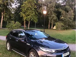 Grå Begagnad 2018 Kia Optima Hybrid Sport Sedan | 179 000 kr (Marknadspris)
