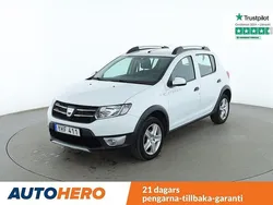 Vit Begagnad 2016 Dacia Sandero Stepway Halvkombi | 88 000 kr (Marknadspris)