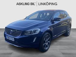Blå Begagnad 2015 Volvo XC60 Ocean Race SUV | 167 000 kr (Marknadspris)