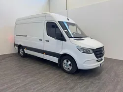 Vit Begagnad 2020 Mercedes Sprinter Van | 309 000 kr