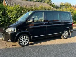 Svart Begagnad 2010 VW Multivan Highline Minibuss | 160 000 kr (Marknadspris)