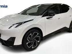 Vit Ny 2024 Lynk & Co 02 SUV | 474 995 kr