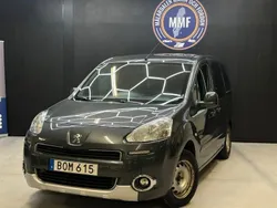 Mörkgrå (grå) Begagnad 2014 Peugeot Partner Tepee Minibuss | 69 800 kr (Marknadspris)