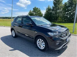 Svart Begagnad 2020 VW T-Cross SUV | 150 000 kr (Bra pris)