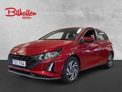 Röd Begagnad 2024 Hyundai i20 Essential Halvkombi | 224 000 kr (Marknadspris)