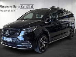 Begagnad 2024 Mercedes V300 AMG line Minibuss | 989 900 kr