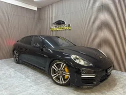 Svart Begagnad 2014 Porsche Panamera GTS Sedan | 429 900 kr