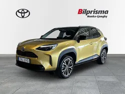 Gul Begagnad 2022 Toyota Yaris Cross Edition SUV | 279 900 kr (Marknadspris)