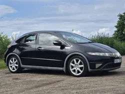 Svart Begagnad 2008 Honda Civic Sport Halvkombi | 45 000 kr (Marknadspris)