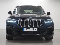 Svart Begagnad 2020 BMW X5 iPerformance SUV | 678 000 kr (Marknadspris)