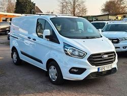 Vit Begagnad 2018 Ford Transit Custom Van | 198 750 kr