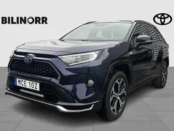 Blå Begagnad 2021 Toyota RAV4 Hybrid Style SUV | 384 900 kr (Marknadspris)