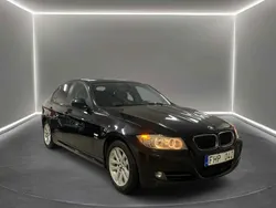 Svart Begagnad 2010 BMW 320 Sedan | 69 900 kr (Marknadspris)