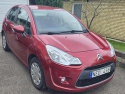 Röd Begagnad 2013 Citroën C3 Halvkombi | 59 000 kr (Marknadspris)