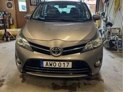 Brun Begagnad 2015 Toyota Verso Edition Minibuss | 95 000 kr (Bra pris)