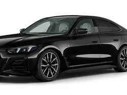 Röd (fire red metallic) Ny 2025 BMW i4 Comfort Edition Sedan | 732 600 kr (Bra pris)