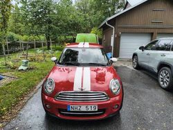 Röd Begagnad 2013 Mini Cooper Halvkombi | 99 000 kr (Dyr)