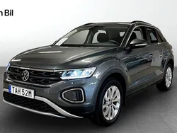 Grå (indium grey metallic) Begagnad 2024 VW T-Roc Edition SUV | 319 800 kr (Marknadspris)
