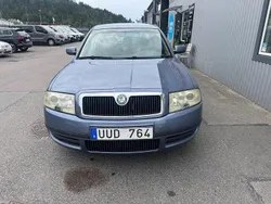 Ljusblå (blå) Begagnad 2004 Skoda Superb Sedan | 7 000 kr