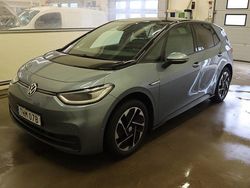 Blå (stonewashed blue metallic) Begagnad 2022 VW ID.3 Pro Performance Halvkombi | 216 000 kr (Marknadspris)