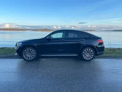 Svart Begagnad 2016 Mercedes GLC250 SUV | 370 000 kr