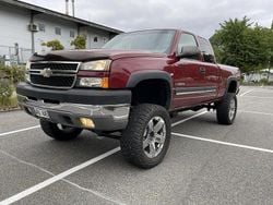 Röd Begagnad 2005 Chevrolet Silverado | 240 000 kr