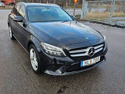Begagnad 2019 Mercedes C220 Kombi | 229 000 kr