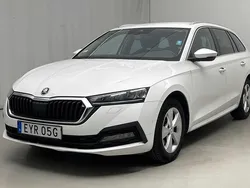 Vit Begagnad 2021 Skoda Octavia | 150 000 kr (Bra pris)