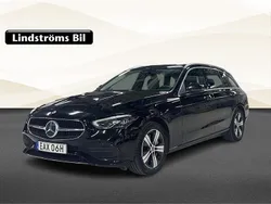 Svart Begagnad 2022 Mercedes C300e Avantgarde Kombi | 374 900 kr (Bra pris)