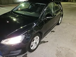Svart Begagnad 2016 VW Golf VII Halvkombi | 130 000 kr (Marknadspris)