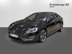 Svart Begagnad 2014 Volvo S60 Summum Sedan | 109 500 kr (Marknadspris)
