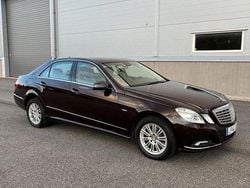Brun Begagnad 2010 Mercedes E350 Sedan | 130 000 kr (Marknadspris)