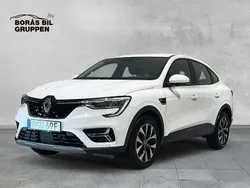 Begagnad 2022 Renault Arkana Zen SUV | 209 000 kr (Bra pris)