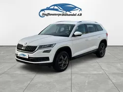 Vit Begagnad 2018 Skoda Kodiaq Business Line SUV | 199 900 kr (Marknadspris)