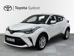 Vit Begagnad 2023 Toyota C-HR SUV | 268 000 kr (Bra pris)