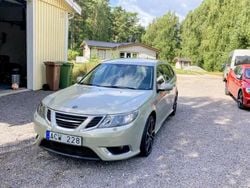 Silver Begagnad 2008 Saab 9-3 Aero Kombi | 99 900 kr