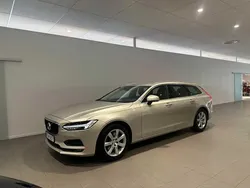 Ljusbrun Begagnad 2016 Volvo V90 Momentum Kombi | 239 000 kr (Bra pris)