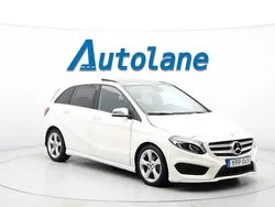 Vit Begagnad 2017 Mercedes B180 AMG Minibuss | 179 900 kr (Marknadspris)
