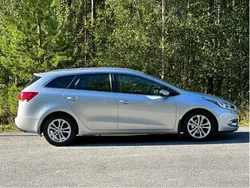 Grå Begagnad 2013 Kia Ceed Sportswagon Kombi | 82 500 kr (Marknadspris)