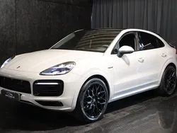 Grå Begagnad 2020 Porsche Cayenne SUV | 869 500 kr (Dyr)
