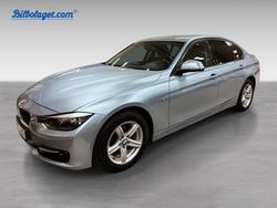Blå Begagnad 2013 BMW 320 Sedan | 144 000 kr (Marknadspris)