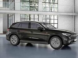 Svart Ny 2026 Mercedes GLC300e SUV | 725 950 kr