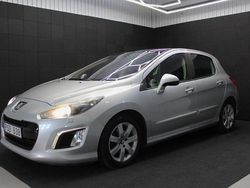 Ljusgrå (grå) Begagnad 2013 Peugeot 308 Halvkombi | 64 000 kr (Bra pris)