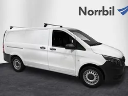 Vit Begagnad 2021 Mercedes Vito Minibuss | 419 000 kr (Marknadspris)