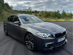 Grå Begagnad 2016 BMW 530 M Sport Sedan | 239 000 kr (Marknadspris)