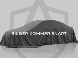 Vit Begagnad 2022 Citroën e-C4 Shine Halvkombi | 259 000 kr (Dyr)