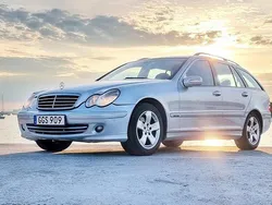 Silver Begagnad 2007 Mercedes C230 Avantgarde Kombi | 60 000 kr (Marknadspris)