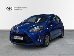 Blå Begagnad 2018 Toyota Yaris Active Halvkombi | 134 900 kr (Marknadspris)